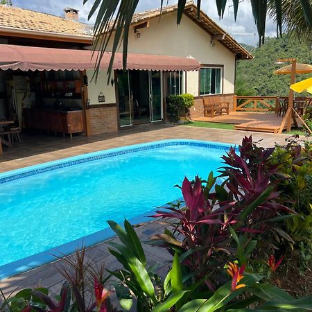 Casa nas montanhas com piscina e vista panorâmica Domingos Martins Exterior foto