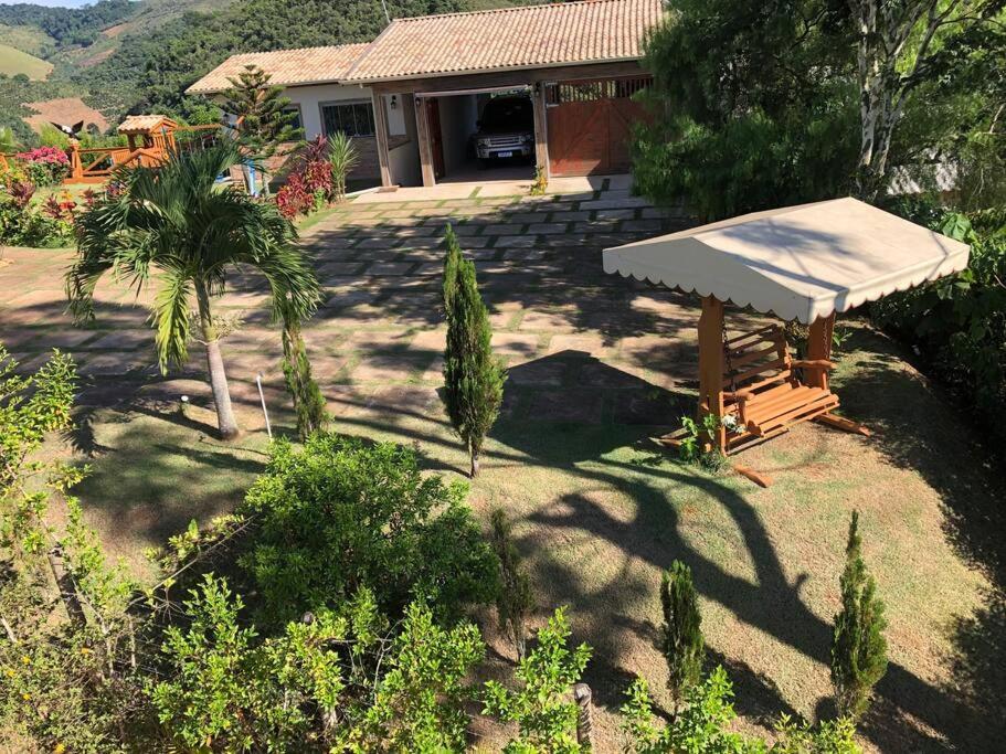 Casa nas montanhas com piscina e vista panorâmica Domingos Martins Exterior foto