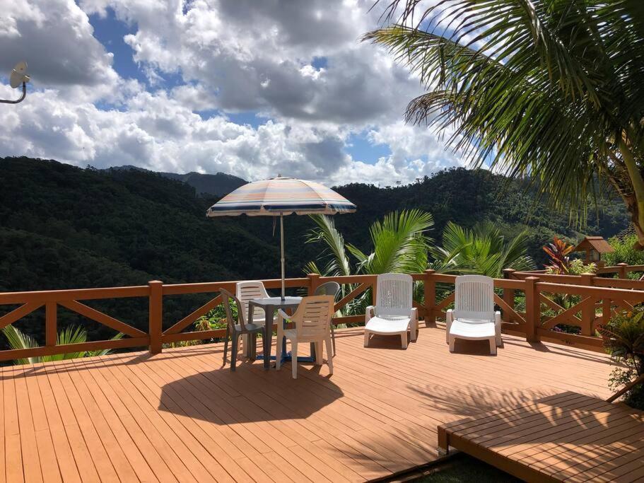 Casa nas montanhas com piscina e vista panorâmica Domingos Martins Exterior foto