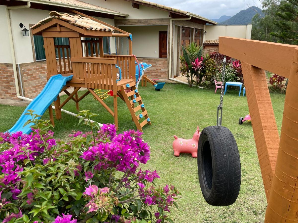 Casa nas montanhas com piscina e vista panorâmica Domingos Martins Exterior foto